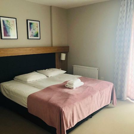 Bed and Breakfast Bulwary Biznes Мелец Экстерьер фото